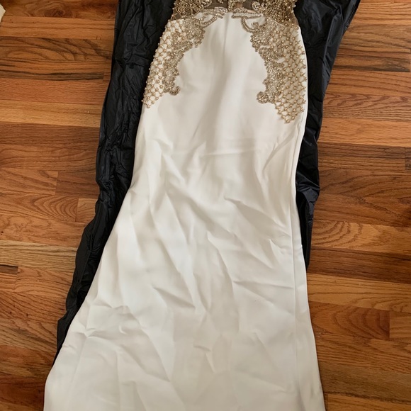 white and gold see-through back gown - Picture 4 of 5